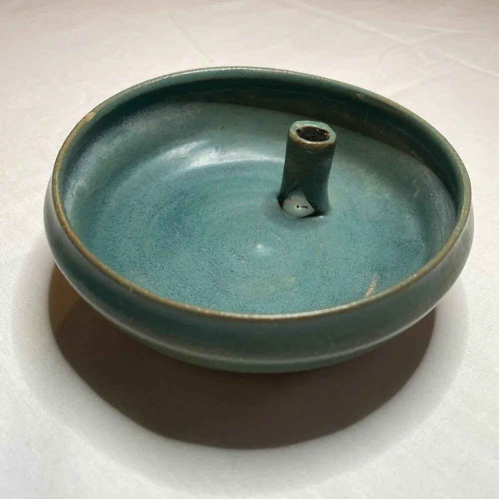 Handmade Studio Pottery Seafoam Celadon Ikebana Flower Frog Bowl Vintage‎ 4.5”